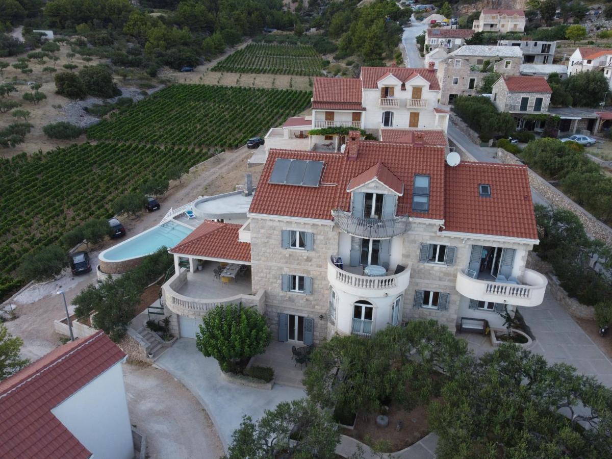 Villa Franka With Swimming Pool 波尔 外观 照片